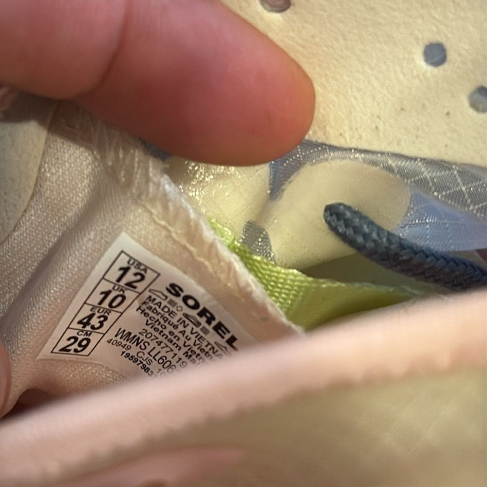 Women’s Pink Chunky Athletic Sneakers - Picture 10 of 10